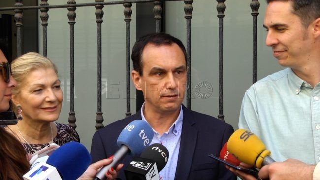 El PSOE afirma que no pondrá “ningún cordón sanitario” ante un posible pacto