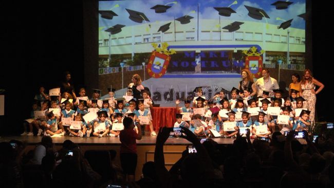 El ‘Mare Nostrum’ celebra sus graduaciones de Infantil y Primaria