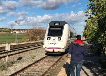 tren-renfe-efe