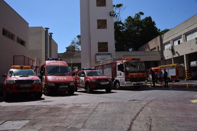 Un bombero salva la vida a un niño en el colegio Juan Carlos I