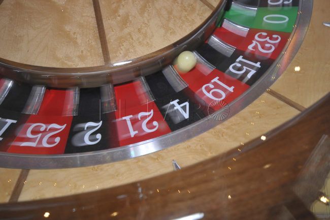 El Faro - Condenado por daños en una ruleta de un salón de juegos