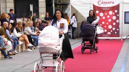 pasarela-niños-comercio
