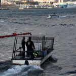barco-vertido-muelle-levante-2
