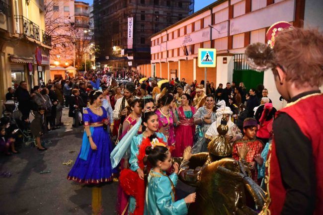 La Gran Cabalgata de Carnaval al detalle: música, color y animación