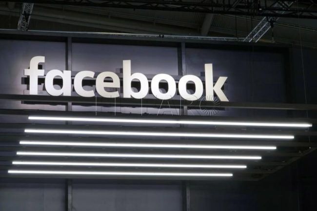 Condenado un chófer de autobús por «insultar a la Justicia» en Facebook
