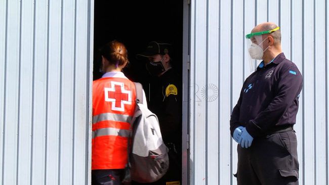 El Faro - La falta del acusado impide juzgar la agresión a un miembro de Cruz Roja