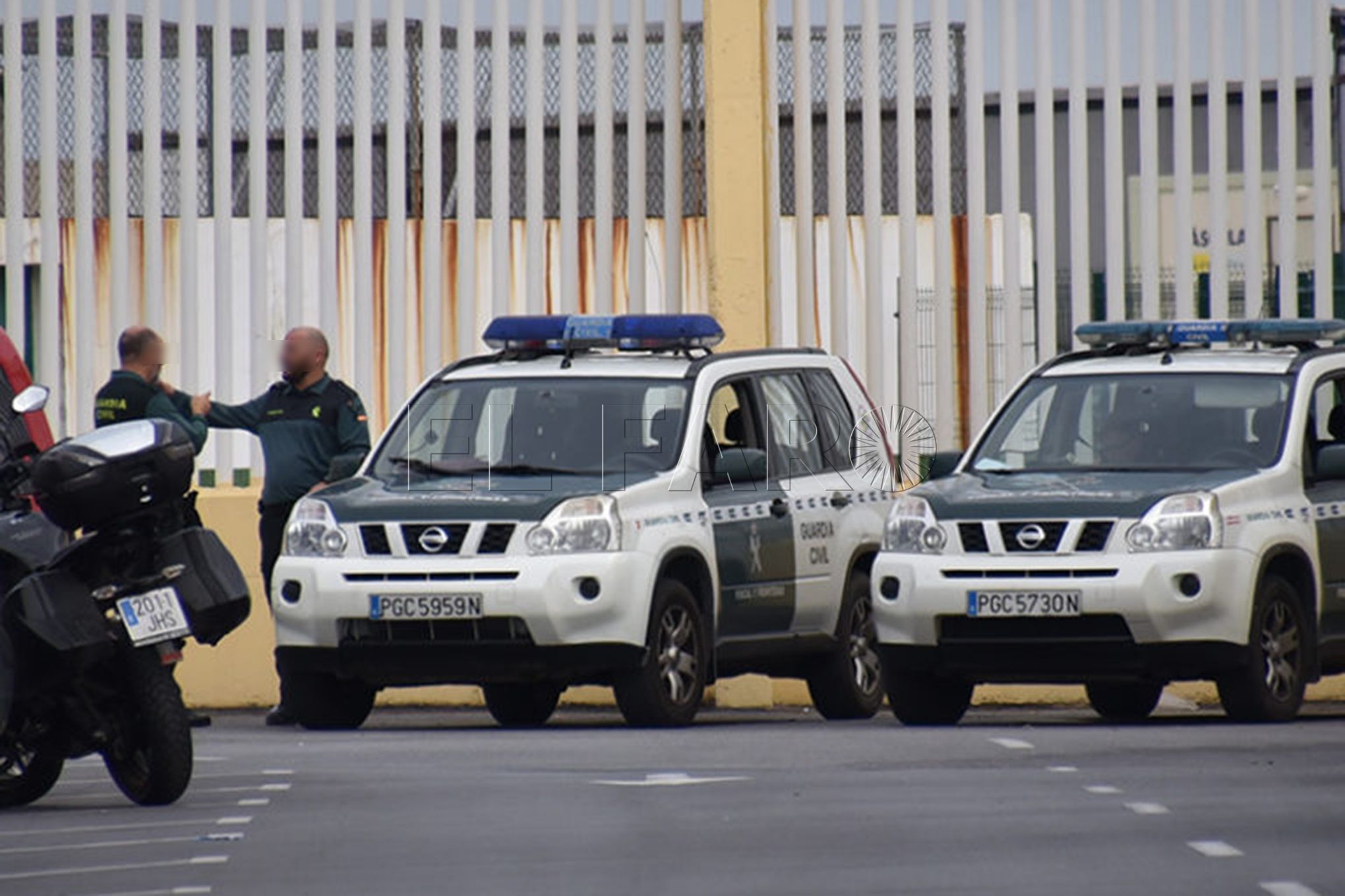 Vox pregunta por las restricciones de la Guardia Civil para autorizar viajes a la Península a destinados en Ceuta