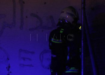 arde-ultimo-barracon-sardinero-bomberos (6)