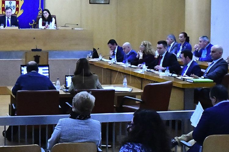 pleno-vivas-psoe-vox