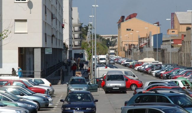 El Faro - Deniegan en dos ocasiones una plaza de aparcamiento a un hombre con discapacidad