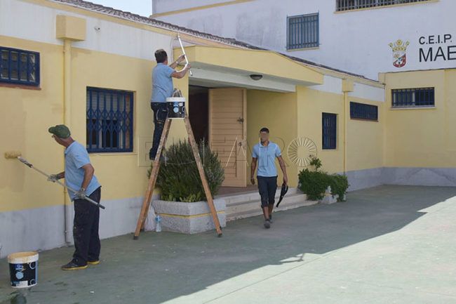 Caballas critica la “encomienda” de la Ciudad a Tragsa para desinfectar centros educativos
