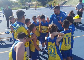escuela-baloncesto-juventud-pista