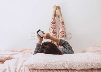 adolescente-movil