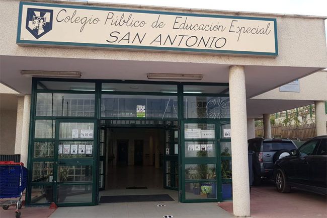 El Faro - Todos los aislados del colegio San Antonio dan negativo en las pruebas PCR