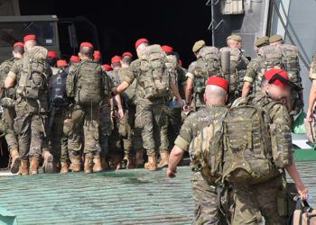 militares