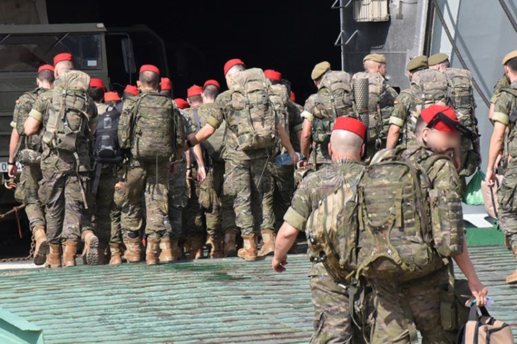 militares