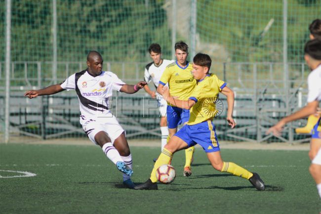 El Polillas sufre la primera derrota a domicilio ante un Cádiz superior (3-0)