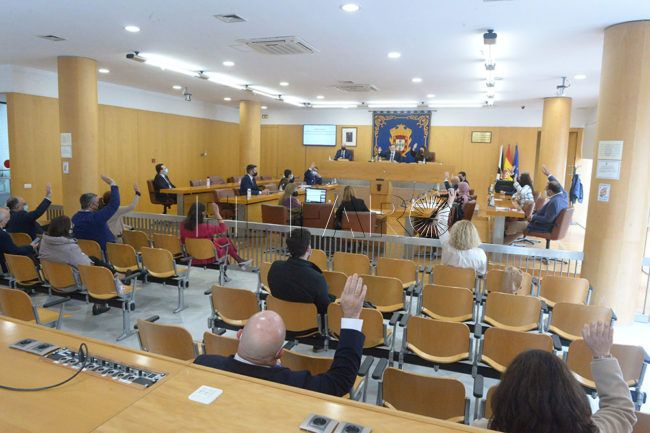 Pleno de Presupuestos: PP, PSOE, Caballas y los no adscritos respaldan el documento