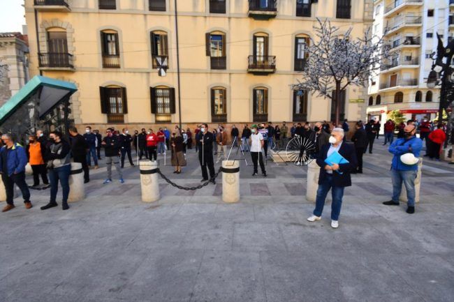 El Faro - La Ciudad responde a la hostelería: “la situación de riesgo extremo en la que sigue Ceuta justifica las restricciones”