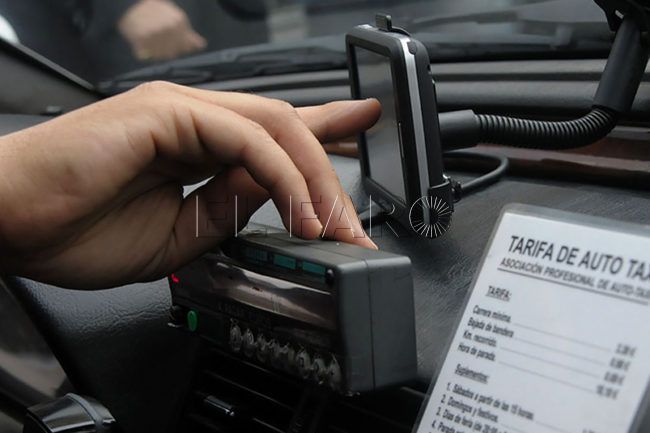 Los taxistas se muestran “decepcionados” por el poco volumen de trabajo estas fiestas
