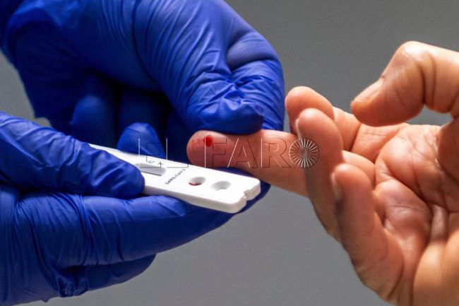 La preocupación del Colegio de Médicos por utilizar test de anticuerpos sin control sanitario
