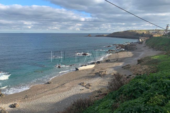 La planeadora abandonada en Santa Catalina que nadie retira