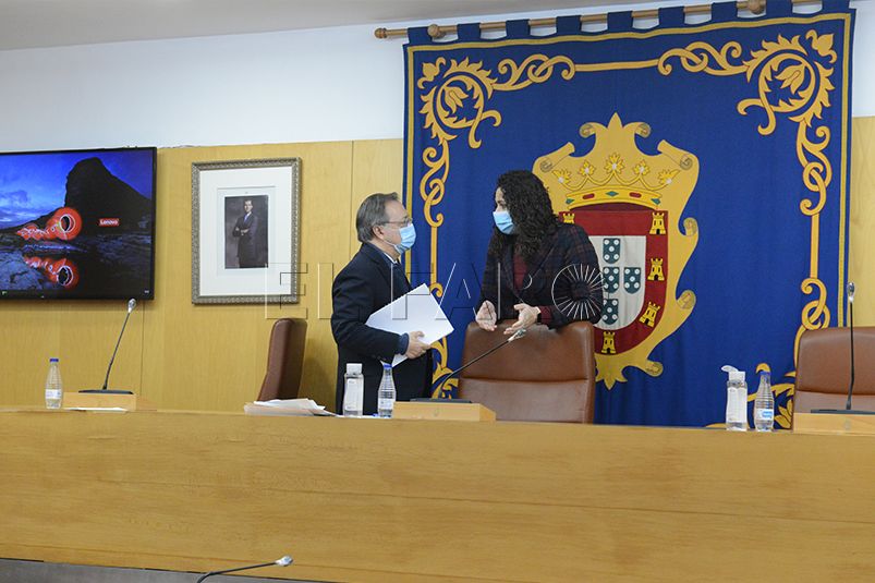 “No me ha sorprendido haber tenido seis votos porque teníamos ese acuerdo con el PSOE”