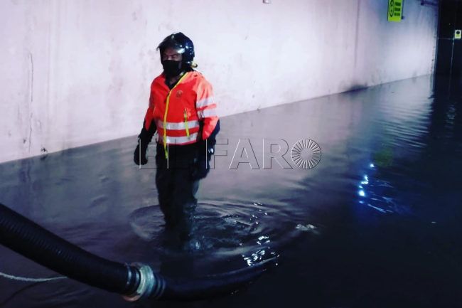 Más inundaciones por la tromba de agua e incendio de coche en Erquicia