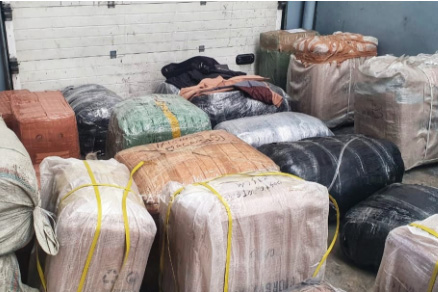 mercancia-camion-parado-tanger-med