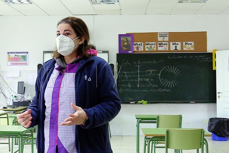 PROFESORA