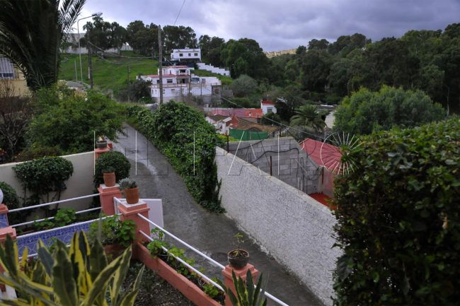 El Faro - Vecinos de Finca Guillén, inseguros ante unos menores “que campan a sus anchas”