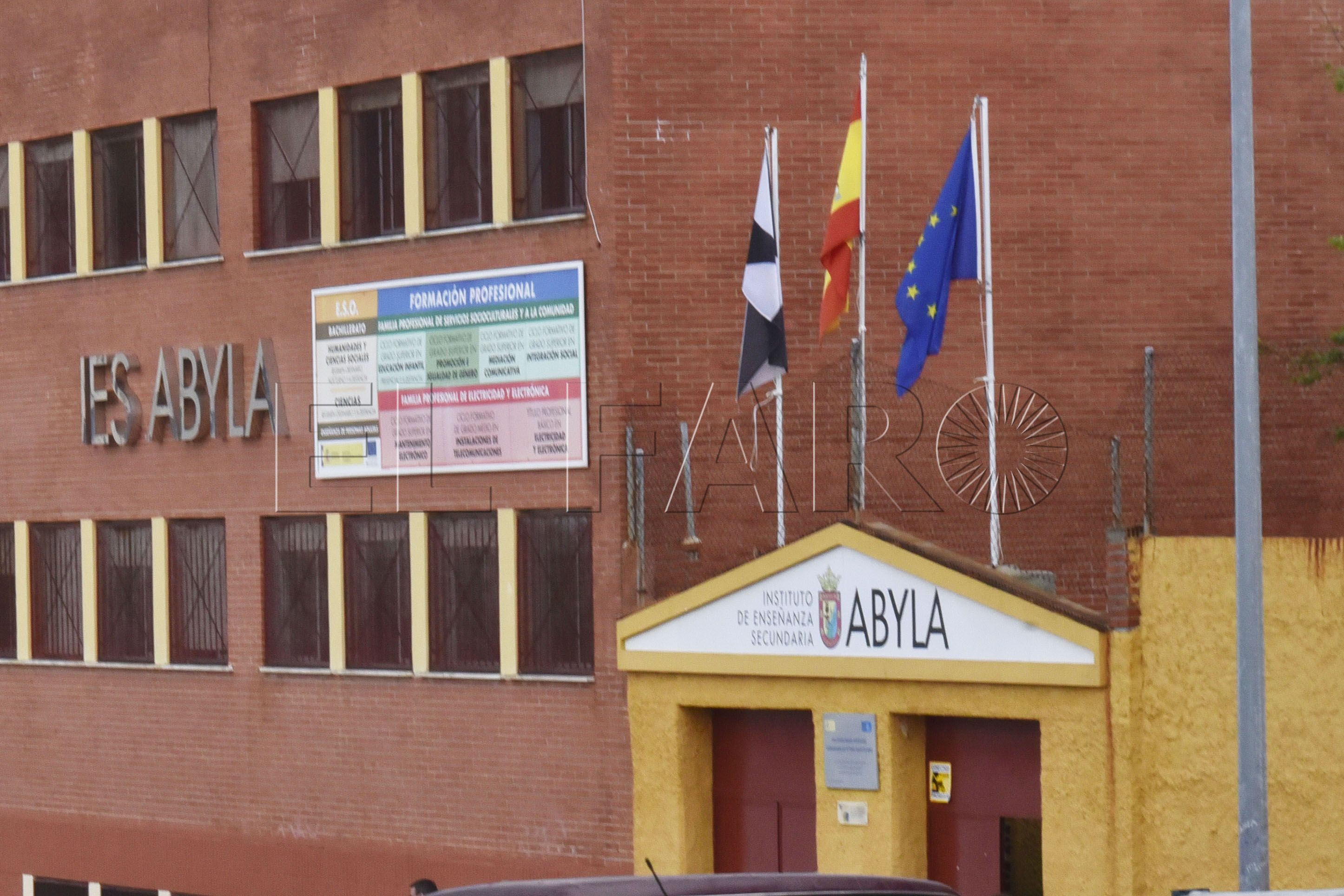 ies-abyla-instituto-fachada