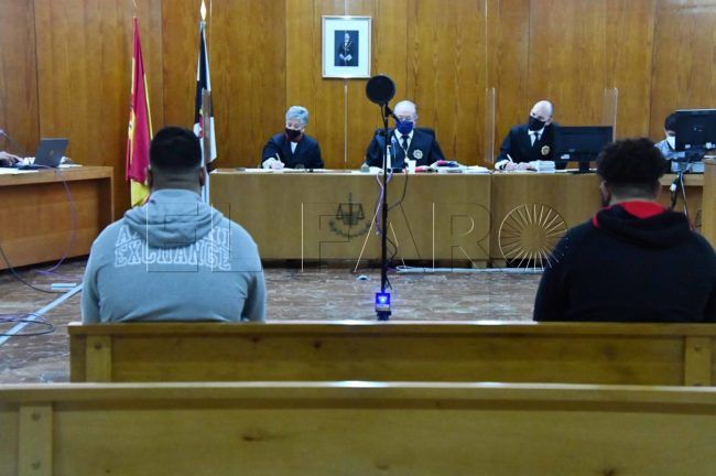El Faro - Un teléfono manipulado, “las cloacas del Estado” y un caso de narcotráfico por sentenciar
