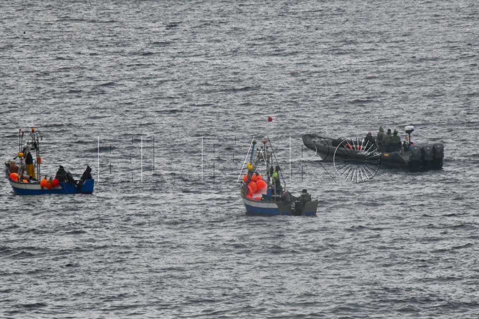 Guardia-civil-pesqueros-marroquies-8