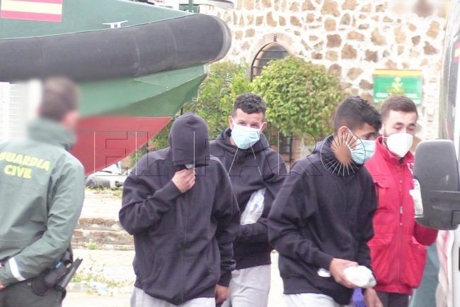 A la desesperada: nadando sin parar hasta llegar a Ceuta