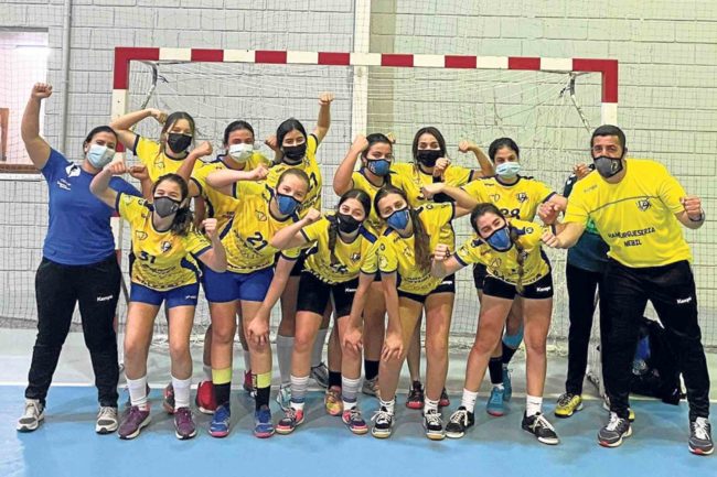El Faro - El BM Estudiantes lidera la Liga Gaditana cadete tras tres triunfos consecutivos