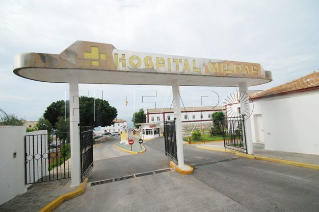 El Faro - El traslado de Bomberos y Policía al Hospital Militar, pendiente de un informe