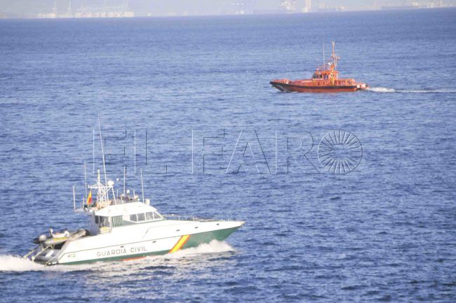 Guardia Civil, movilizada tras la caída de un helicóptero particular al mar