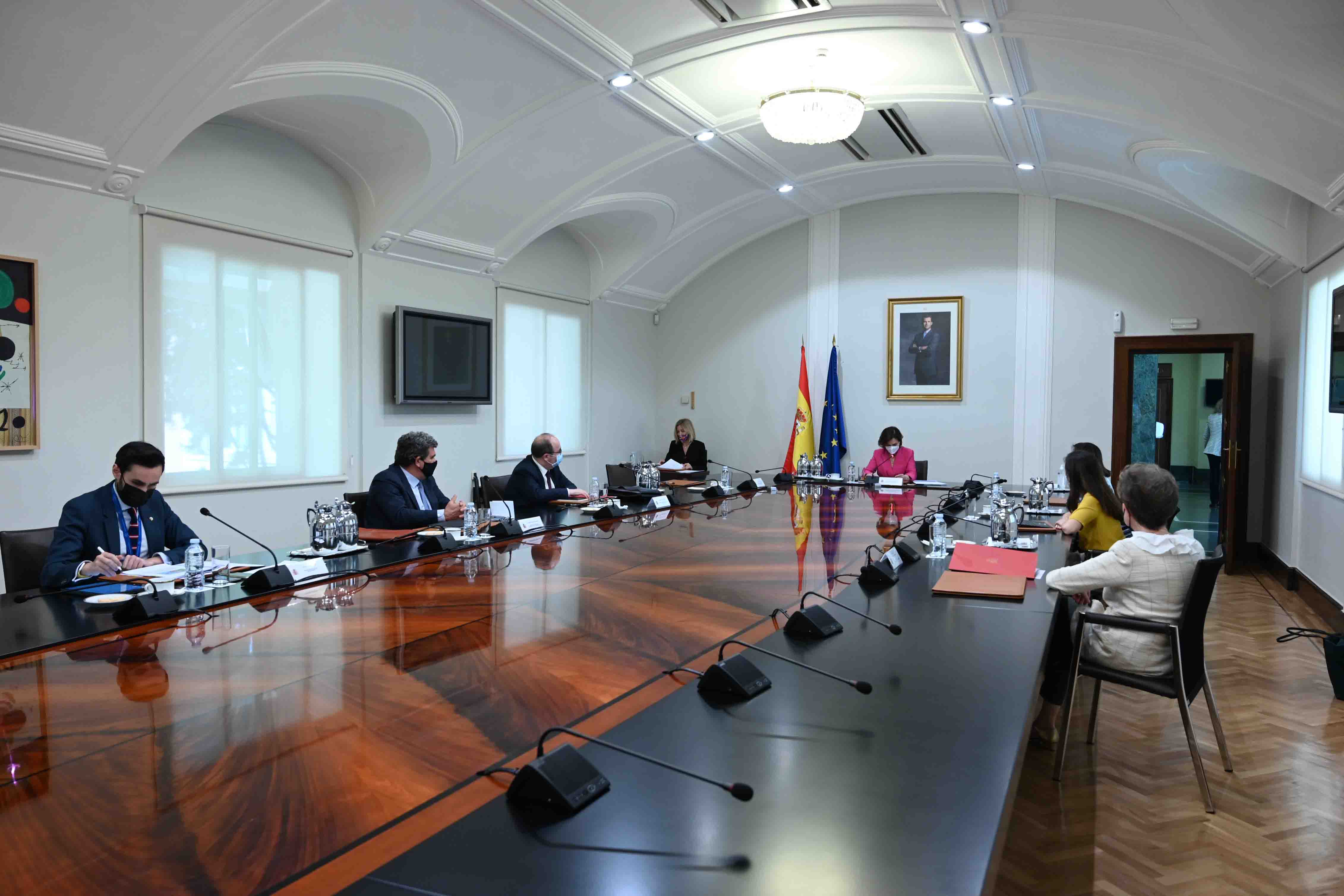Carmen Calvo: “Lo que se ha producido es una agresión a nuestras fronteras»