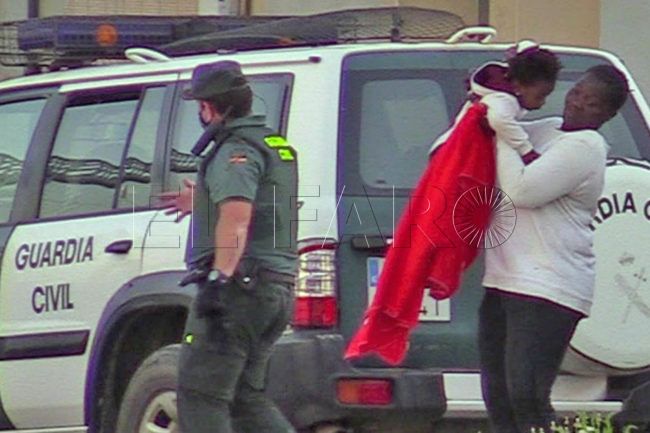 Crónica de una crisis: la Guardia Civil salva vidas, Marruecos arriesga a sus nacionales