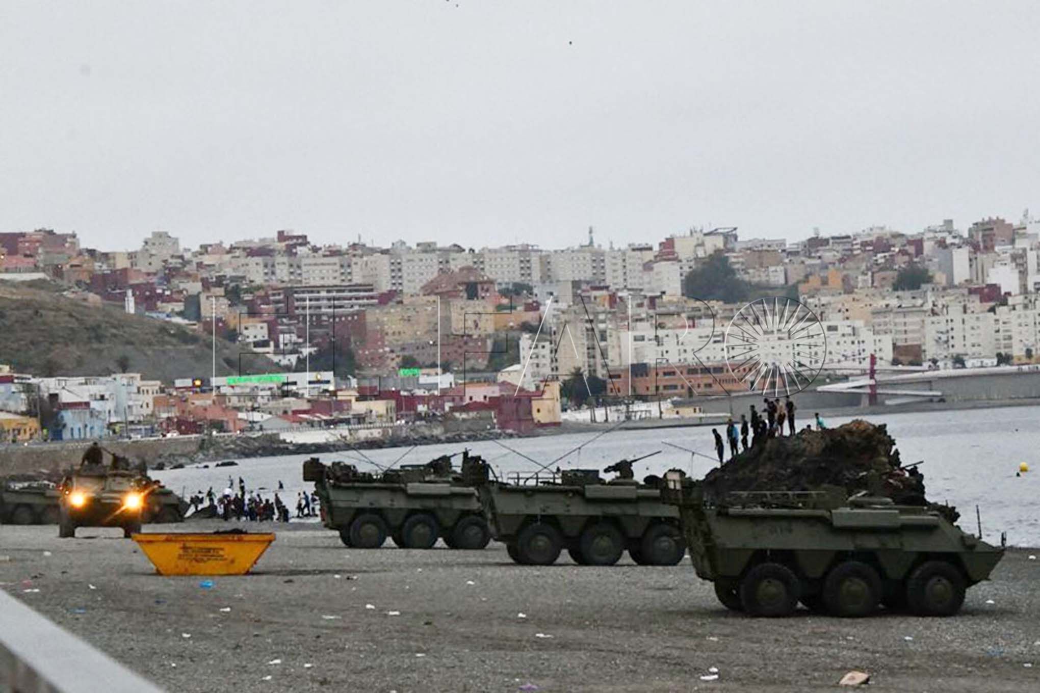 tanques-militares-playa-tarajal-6