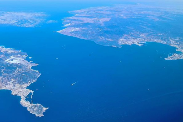 Ceuta desde el aire: así se ve el sur peninsular y el norte de África