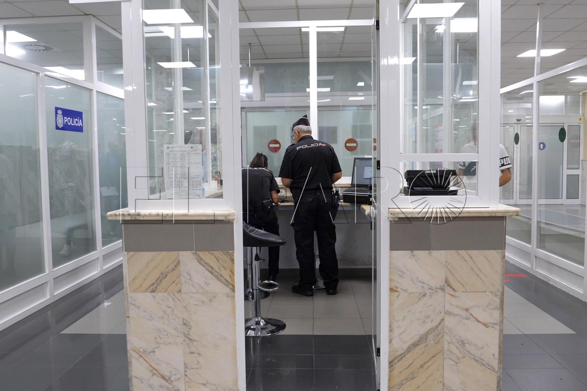 policia-nacional-estacion-maritima