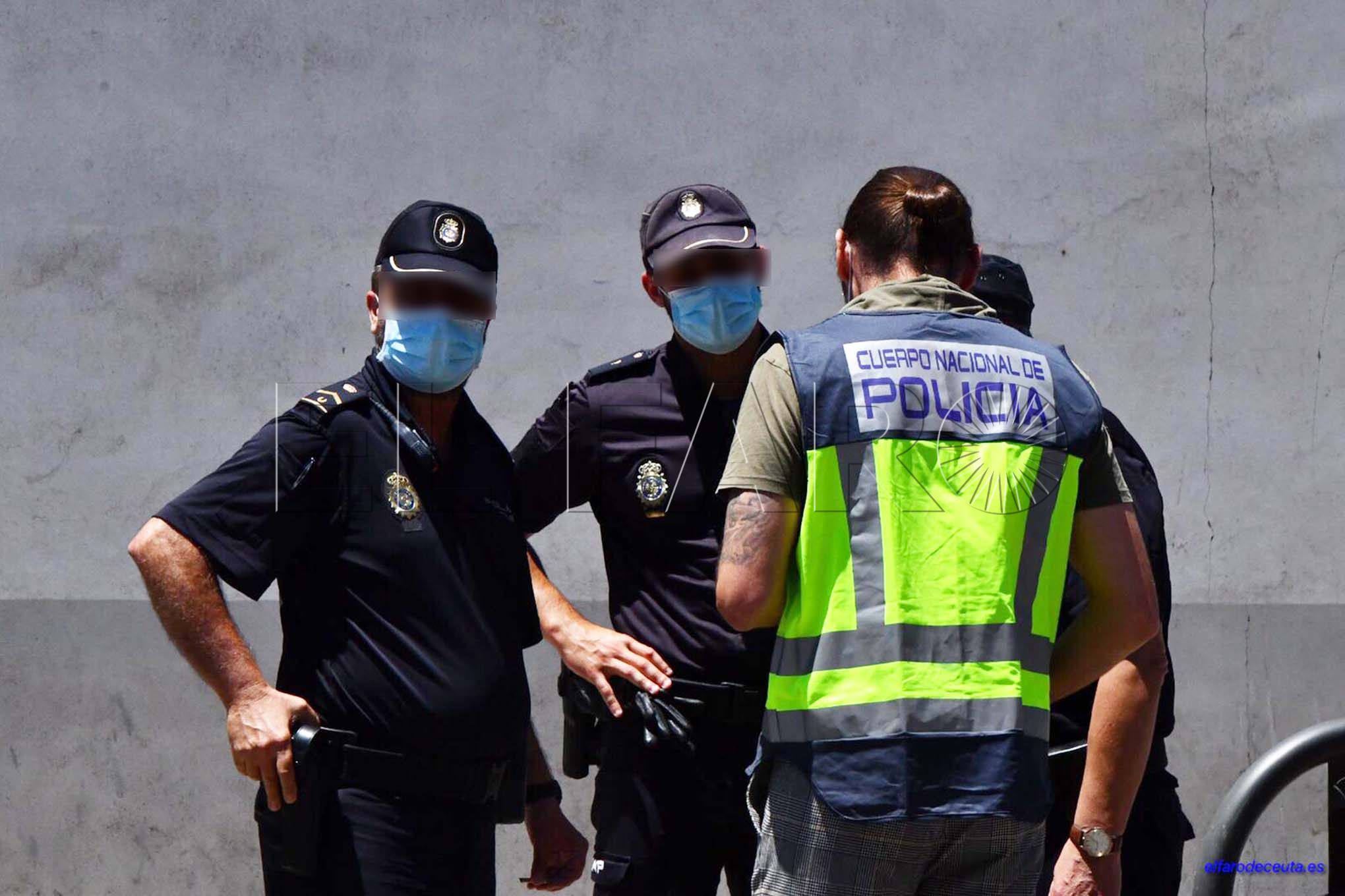policia-nacional-locutorio-pcr