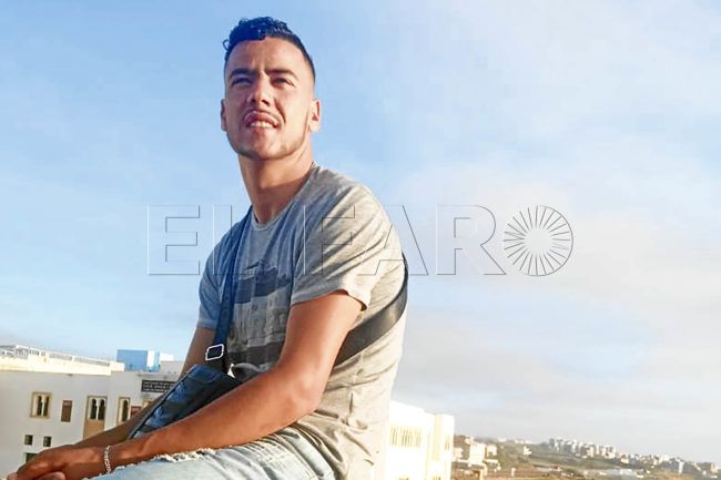 Buscan a Mohamed, desaparecido tras salir a nado desde Beliones