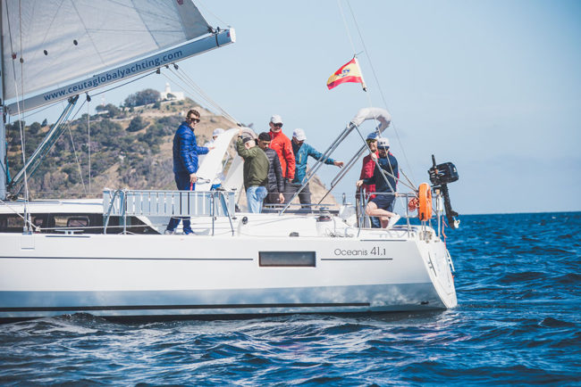 Ceuta Global Yachting obtiene la autorización que permite la observación de cetáceos