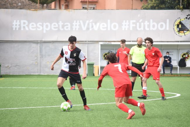 La AD Ceuta ‘B’ se refuerza con el delantero ceutí Haron