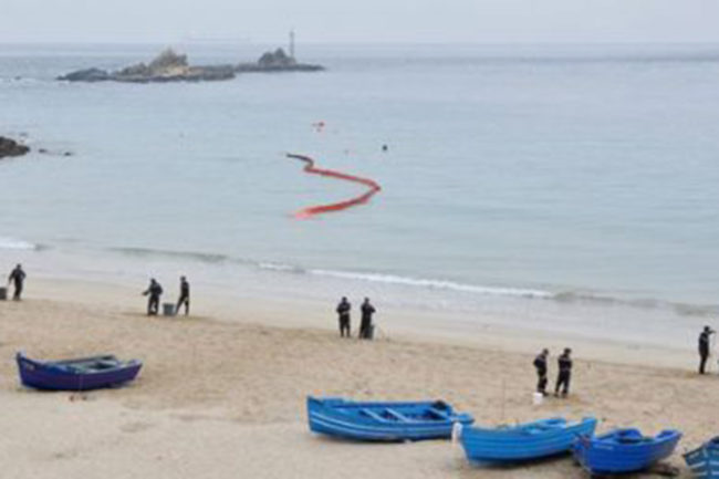 Rescatados 244 inmigrantes en pequeñas embarcaciones y kayaks