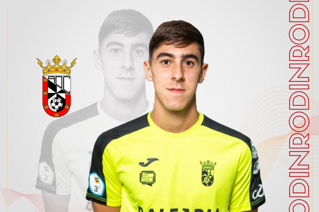 Rodín renueva con el Ceuta y jugará en el filial