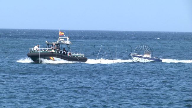 La Guardia Civil intercepta una embarcación con inmigrantes